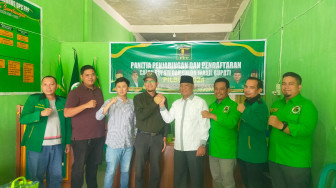 Menuju Pilkada 2024, H Adnan Menyerahkan Formulir Pendaftaran Sebagai Calon Bupati Sarolangun ke DPC Partai PPP  Kabupaten Sarolangun